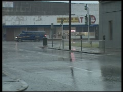 FOX_2002-12-30_KDFW_FNE_WEATHER_028_TexasRains_VOSOT_SD.mov