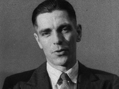 FMN_MTA01597-A_001_1939-09-25_V22-R005_038-779_SurvivorsOfHMSCourageous_2K.mov