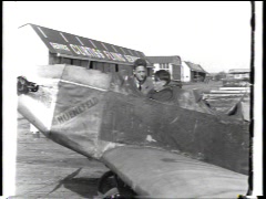 FMN_1929-11-09_004-090_MTA05029-A_GermanBaronFliesAroundTheWorld.mov